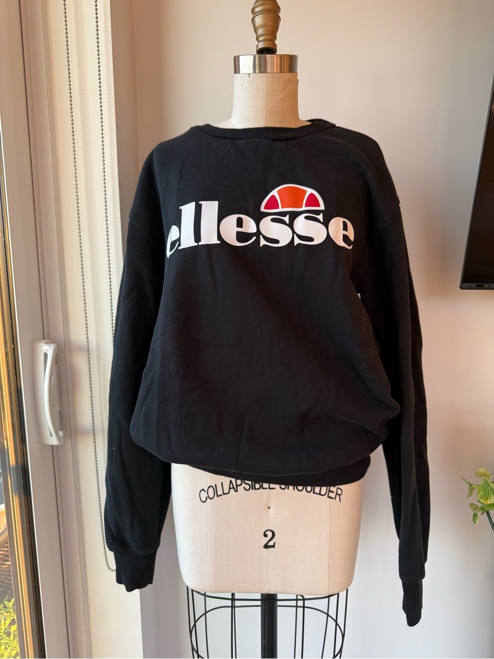 Ellesse Black Sweatshirt
